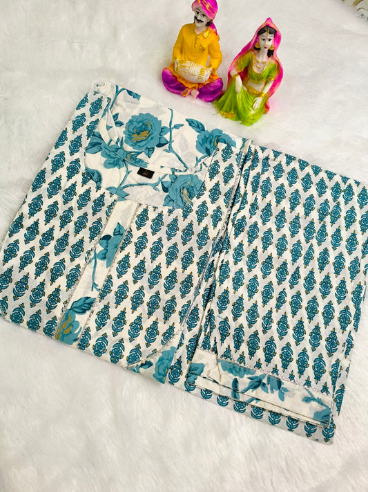 Women Pure Cotton Kurti Pant Set