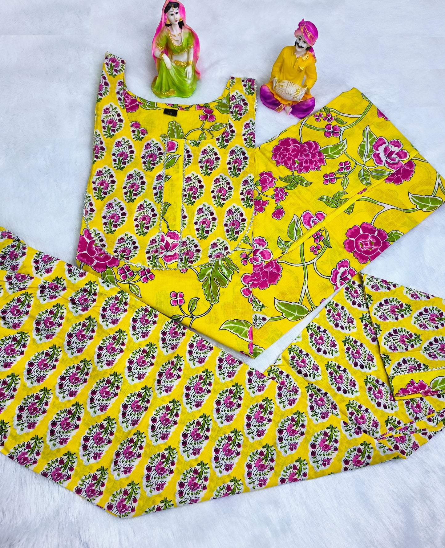Women Pure Cotton Kurti Pant Set