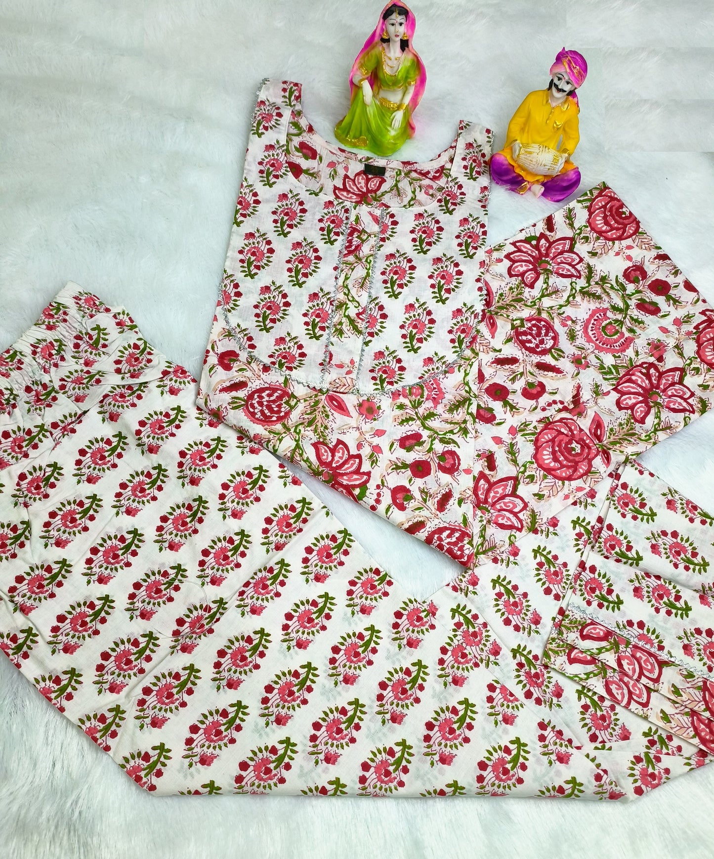 Women Pure Cotton Kurti Pant Set
